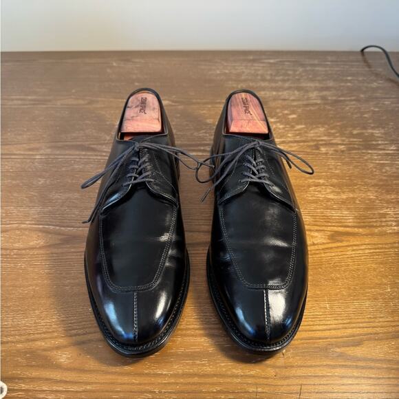 Allen Edmonds Delray Split Toe Derby Shoes in Black Custom Calf, size 9.5 D - Picture 3 of 8